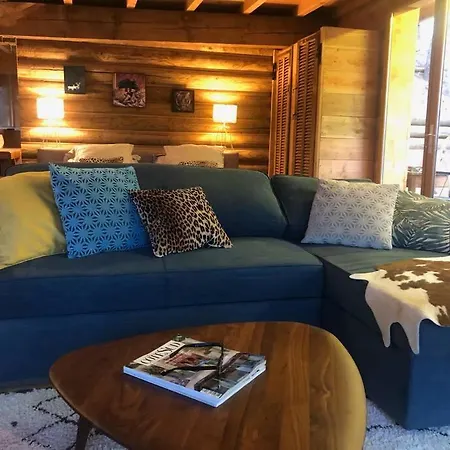 Cassidylle Apartment
